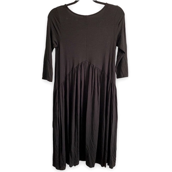 Agnes & Dora Black Oakley Swing Dress - Picture 2 of 6